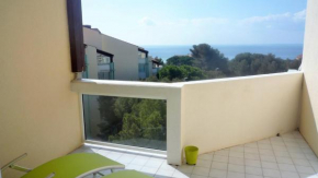 DUPLEX DERNIER ETAGE QUARTIER DES PLAGES